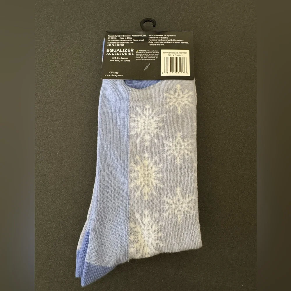 Disney Frozen Elsa Snowflake Crew Socks Size 9–13 NWT